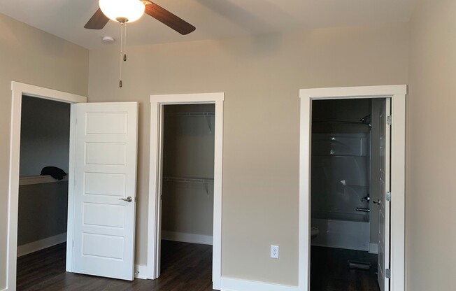 2 beds, 2.5 baths, 1,252 sqft, $1,630, Unit C104