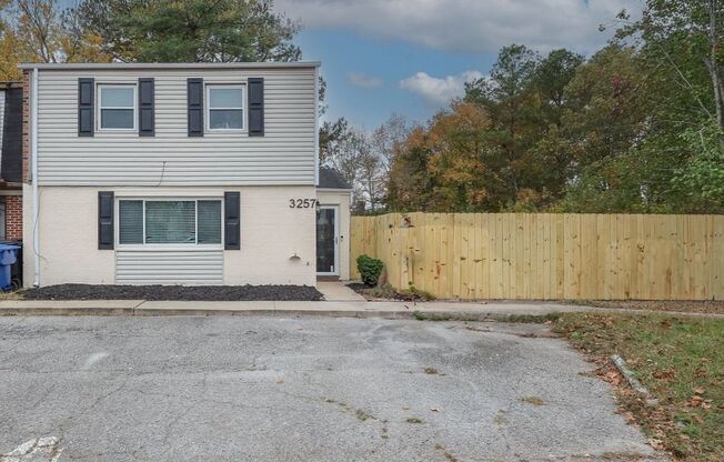 Modern Vibes & Maximum Convenience in the Heart of Virginia Beach Living in this 4BR/2.5BA Townhome