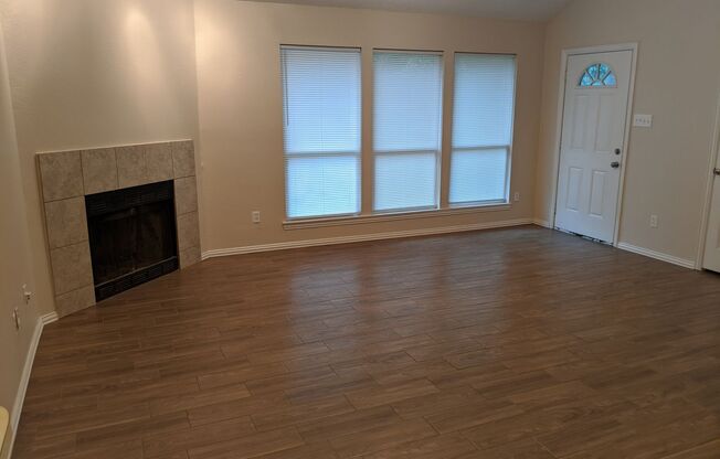 Spacious 3 Bedroom 2 Bath Half of Duplex Available- 76017