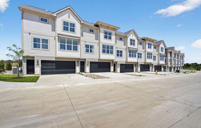 BRAND NEW Kettlestone Central Townhomes