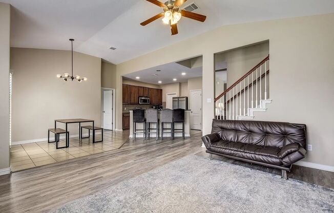 4 bed Kensington Trail Subdivision