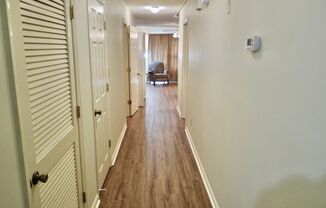 2 beds, 2 baths, $1,400