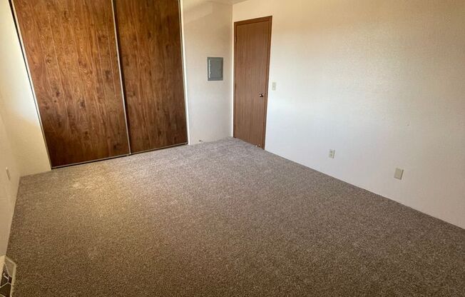 2 beds, 1 bath, 845 sqft, $869.99, Unit 1774-B5