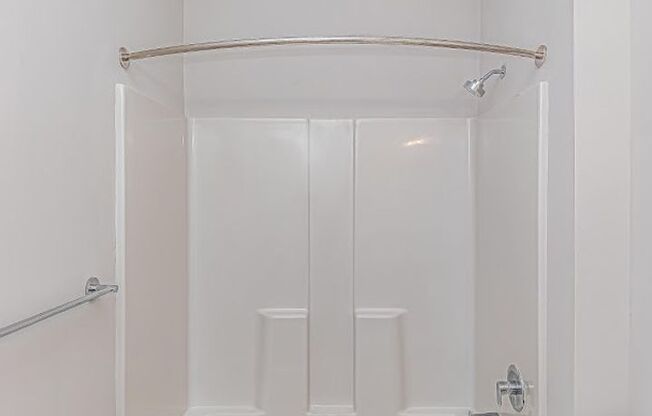 Studio, 1 bath, 325 sqft, $1,200, Unit Unit 101-Furnished
