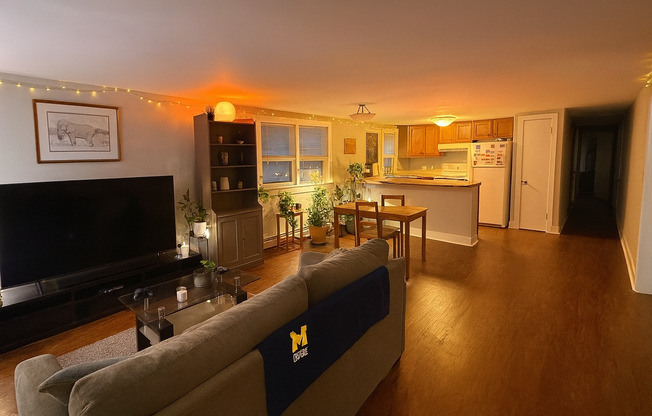 Colonial Revival Multi-Family Building Offering Studio & 2-Bedroom Units