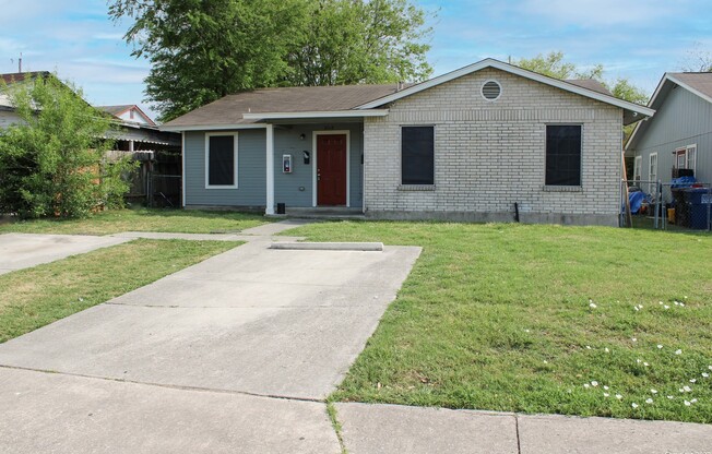 812 W OLMOS DR