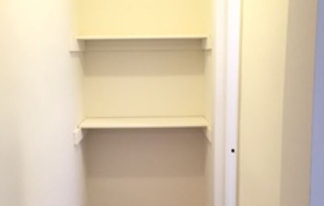 1 bed, 1 bath, $1,595, Unit 307