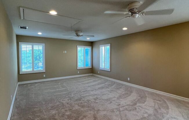 Tustin 3 bed 2.5 bath + office and bonus room