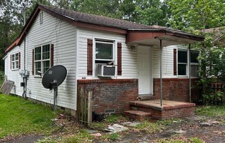 1221 SESSION ST