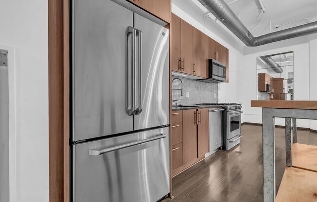 1 bed, 1 bath, $2,850, Unit 301