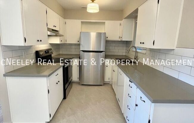 545 SE Walnut Street