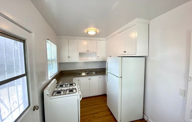 1 bed, 1 bath, $2,395, Unit 2314 1/2