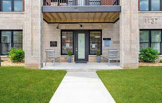Entrance View at Circ Apartments, Richmond VA 23220