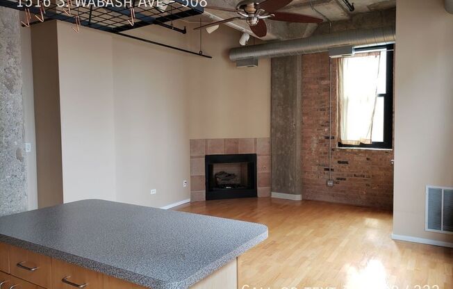 1516 South Wabash Avenue