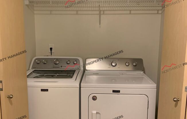 1 bed, 1 bath, 747 sqft, $1,350, Unit D-114