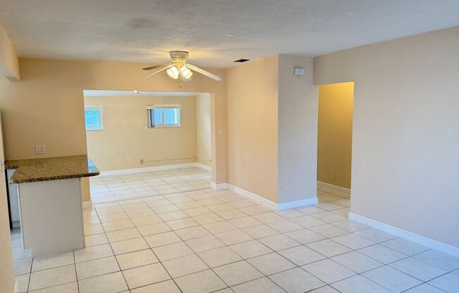 2 beds, 2 baths, $3,200