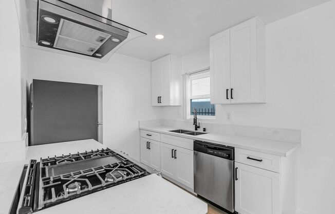 1 bed, 1 bath, $2,195