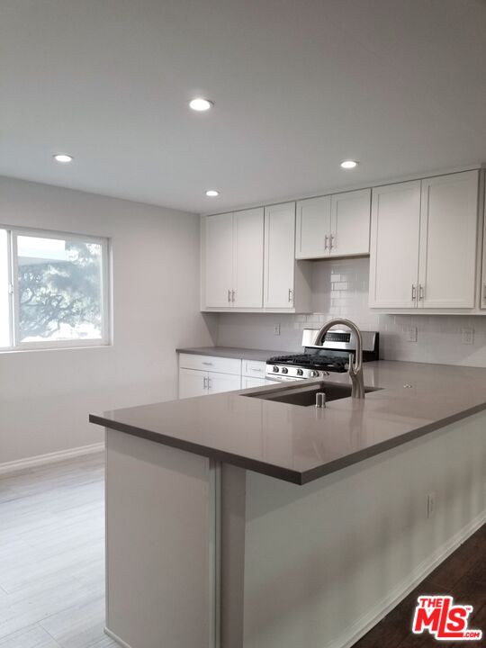 4866 1/2 MCCONNELL AVE