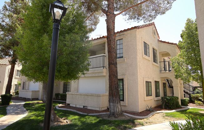 SOUTHWEST - LAS CASITAS CONDO