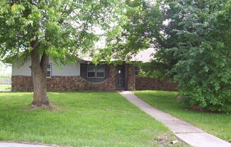 Newly updated 3 bedroom house with fenced yard!