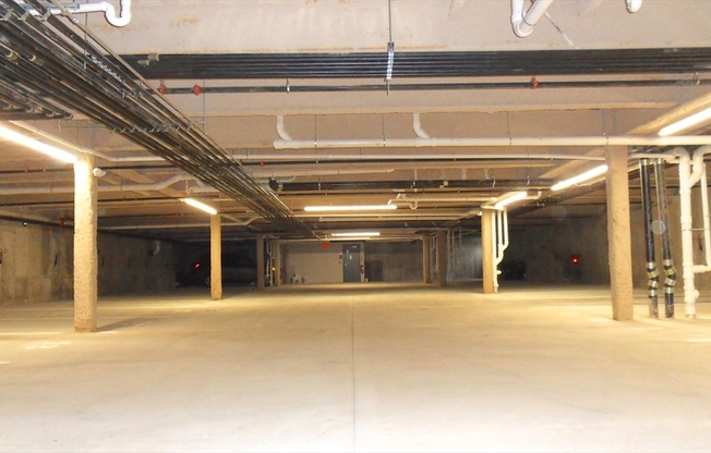 Studio, 1 bath, 600 sqft, $1,650, Unit 40
