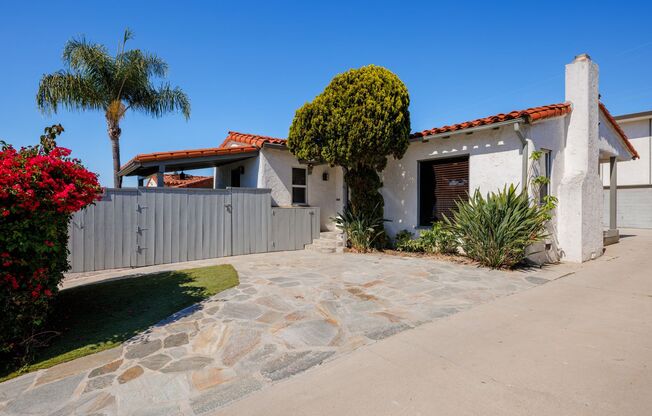 Charming Spanish-Style Craftsman 2bd/2ba Home in the Heart of the College Area