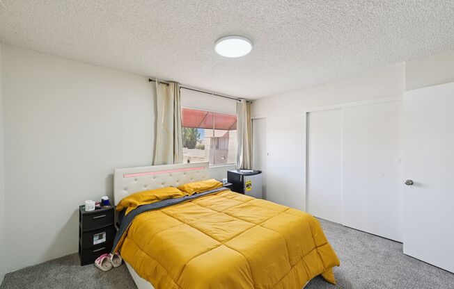 Las Casitas Apartments