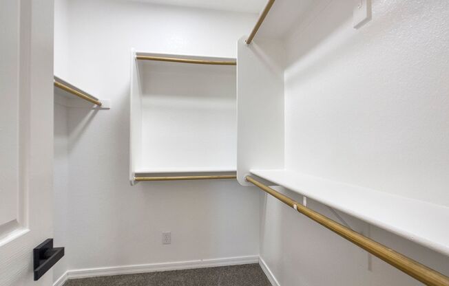 2 beds, 2 baths, 1,250 sqft, $1,695, Unit 209
