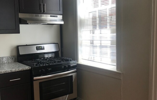 1 bed, 1 bath, 450 sqft, $1,329, Unit 109-3B