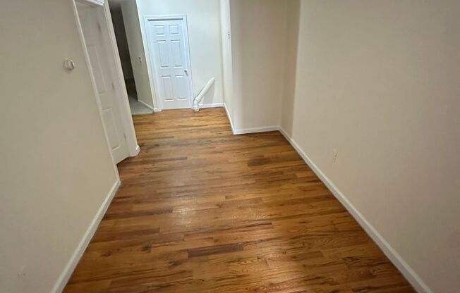 Center St. 30-32