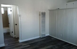 1 bed, 1 bath, $1,995, Unit 11