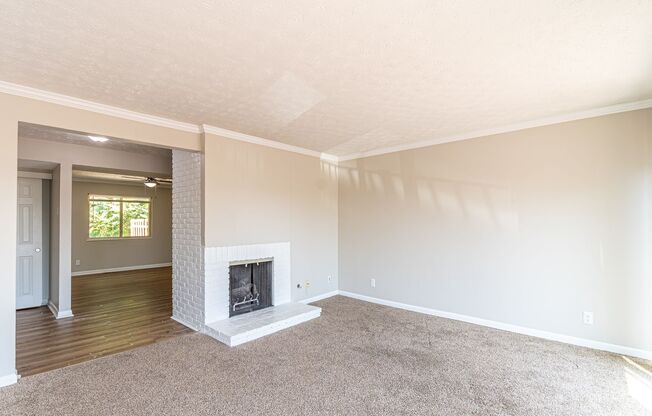 3 beds, 2.5 baths, 1,450 sqft, $2,350, Unit 8218-B (TH)