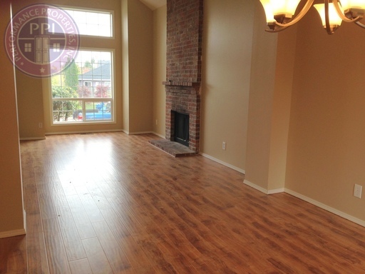 Tigard, Morning Hill - Summer Lake Neighborhood / Recently Updated, Pet Friendly