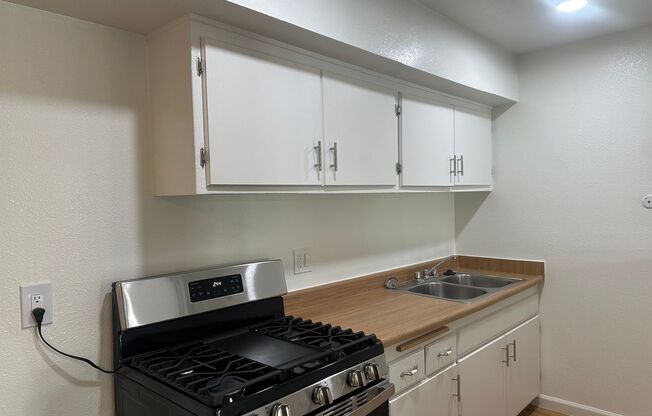 1 bed, 1 bath, 525 sqft, $1,795, Unit 9175-3