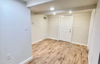 2 beds, 1 bath, $850