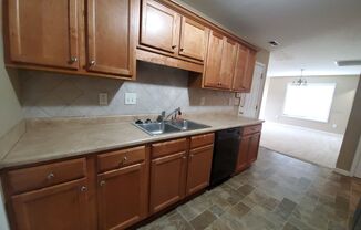 3 beds, 2 baths, $1,700