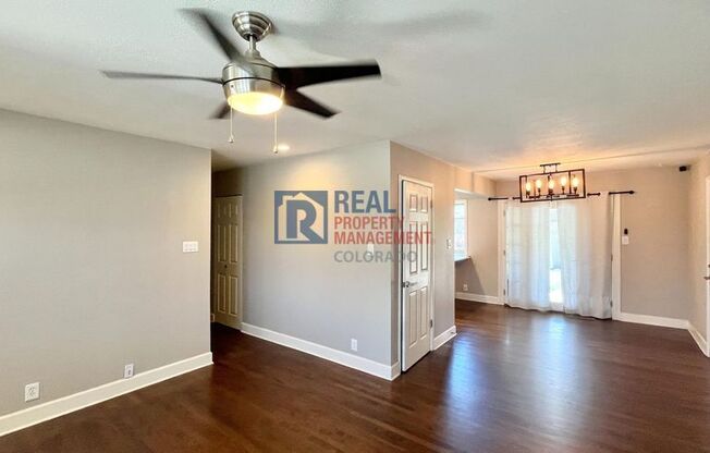 793 W LONGVIEW AVE