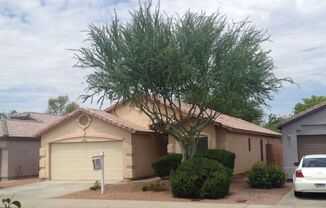 3 bedroom home in great north Phoenix area!