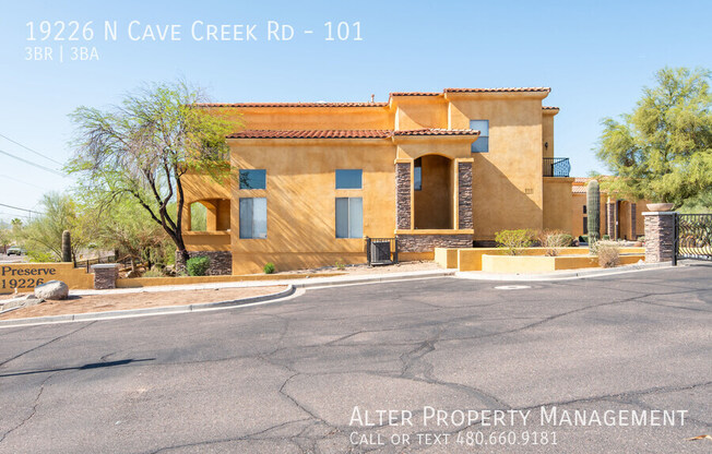 19226 N CAVE CRK RD