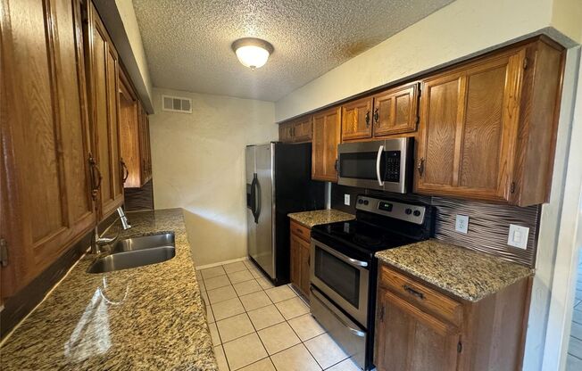 2721 Hurstview Dr.