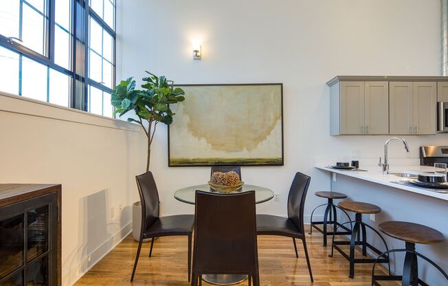 1 bed, 1 bath, 780 sqft, $2,631, Unit 2B