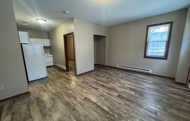 217-219 Bates Ave