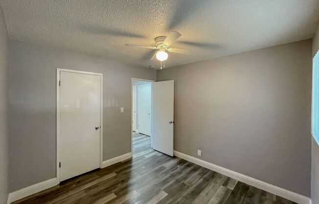 Oak Ridge Apartments