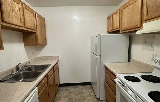 1 bed, 1 bath, $1,250, Unit 7