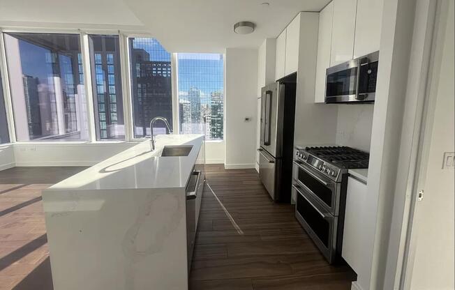 2 beds, 2 baths, $8,750, Unit PH4B