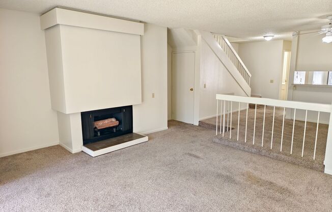 2 beds, 2 baths, 1,097 sqft, $2,630, Unit 1521