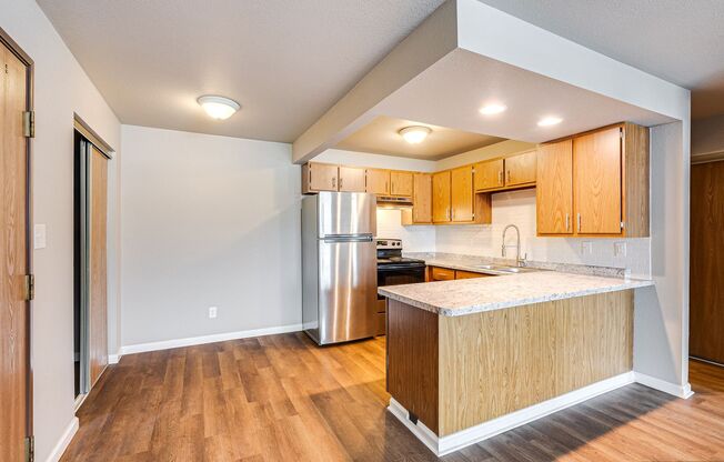 1 bed, 1 bath, 725 sqft, $1,099, Unit AA205