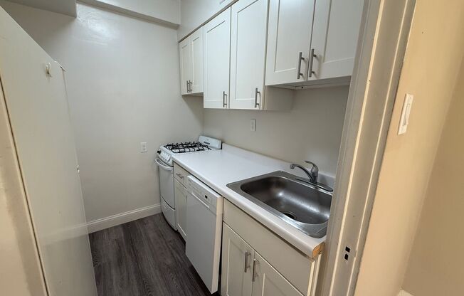 1 bed, 1 bath, 540 sqft, $1,145