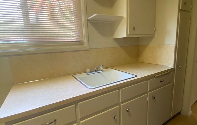 Richardson Court Apartments