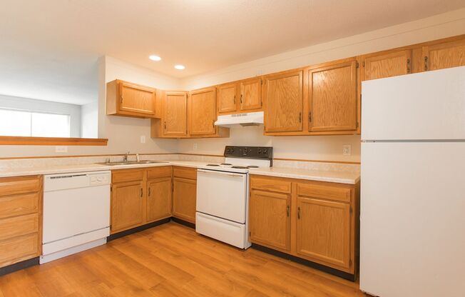 2 beds, 1 bath, 690 sqft, $2,800, Unit 208